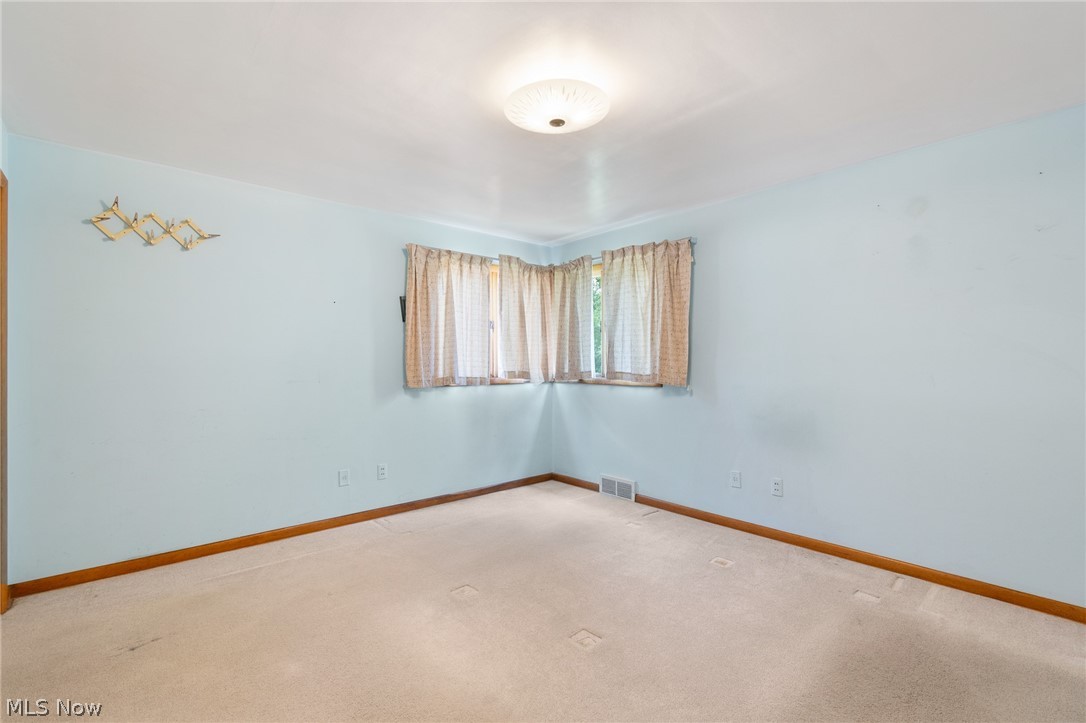 204 Sutton Avenue NE North Canton OH 44720