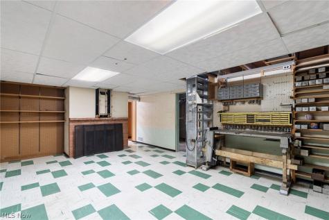 204 Sutton Avenue NE North Canton OH 44720