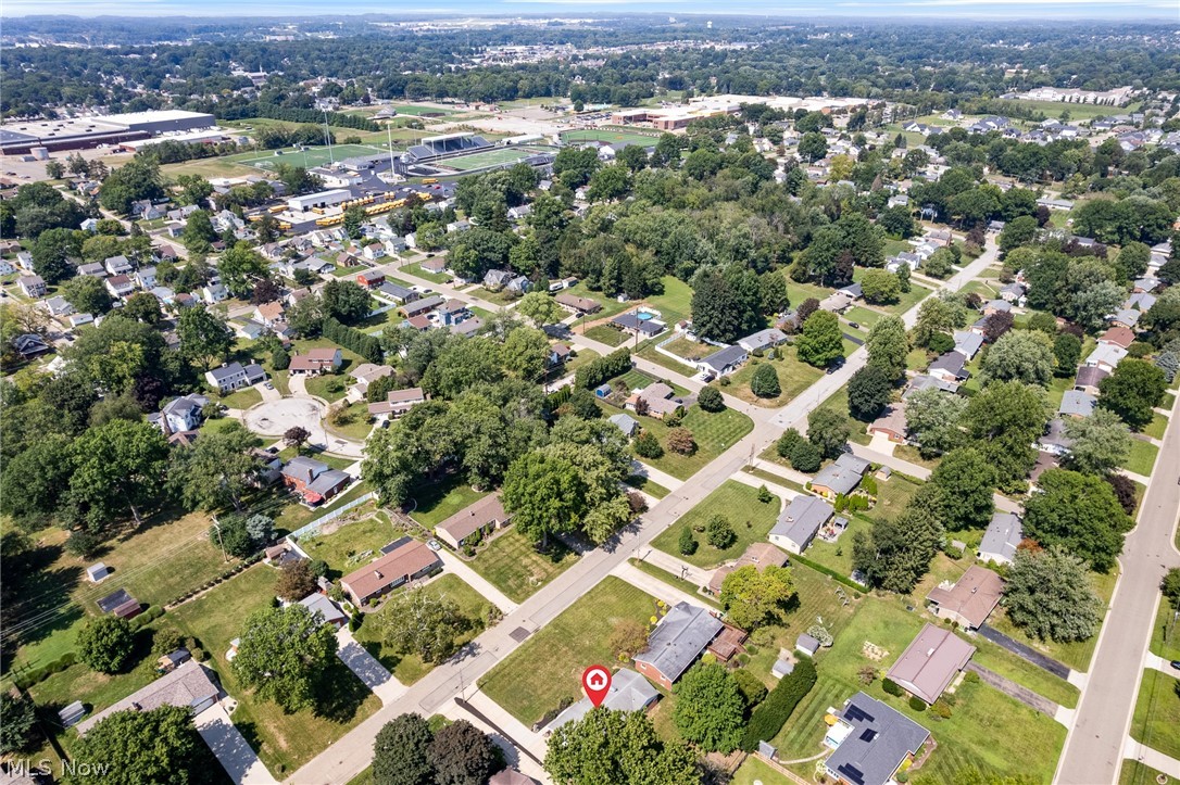 204 Sutton Avenue NE North Canton OH 44720