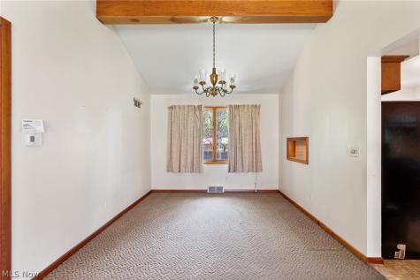 204 Sutton Avenue NE North Canton OH 44720