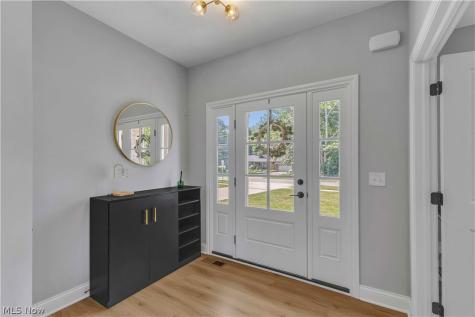 30892 Schwartz Road Westlake OH 44145