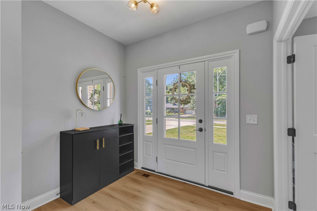 30892 Schwartz Road Westlake OH 44145