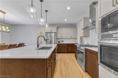 30892 Schwartz Road Westlake OH 44145