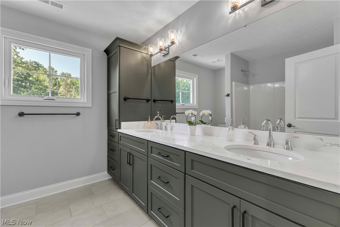 30892 Schwartz Road Westlake OH 44145