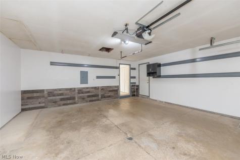 6182 Stafford Drive North Olmsted OH 44070