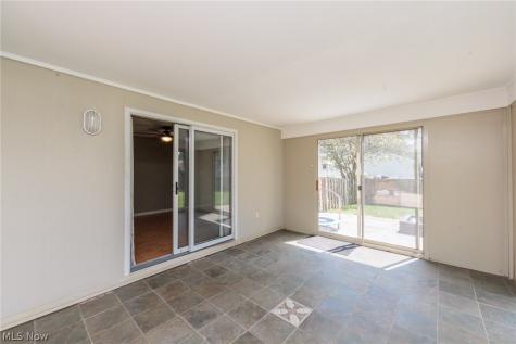 6182 Stafford Drive North Olmsted OH 44070
