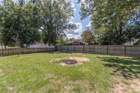 6182 Stafford Drive North Olmsted OH 44070