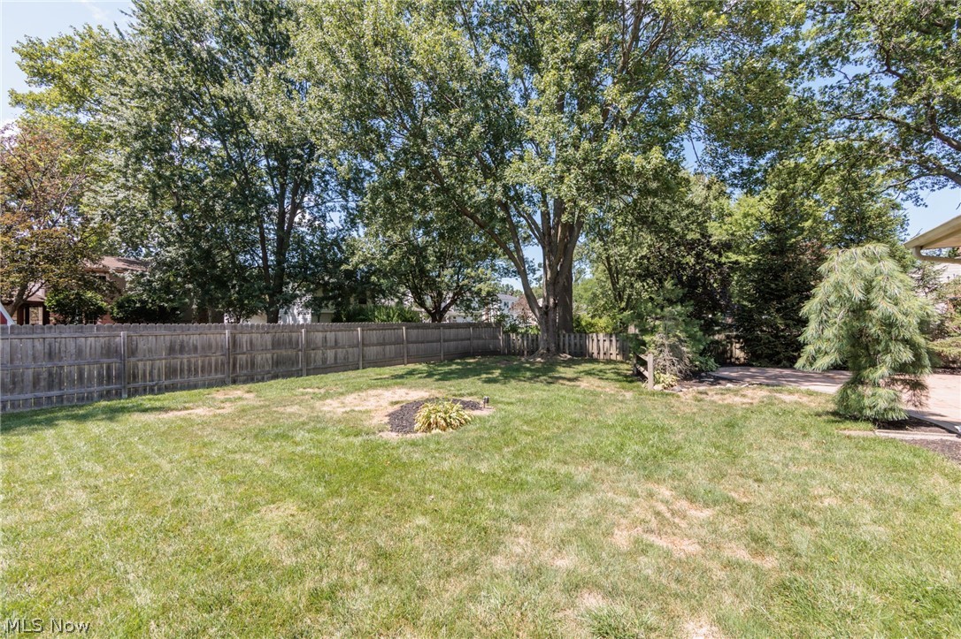 6182 Stafford Drive North Olmsted OH 44070