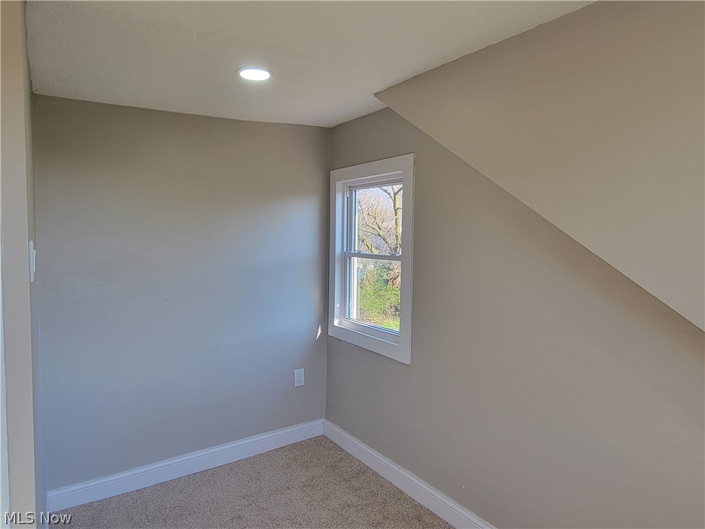 12621 Hirst Avenue Cleveland OH 44135