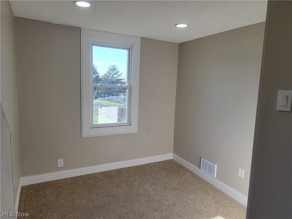 12621 Hirst Avenue Cleveland OH 44135
