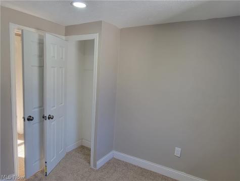 12621 Hirst Avenue Cleveland OH 44135
