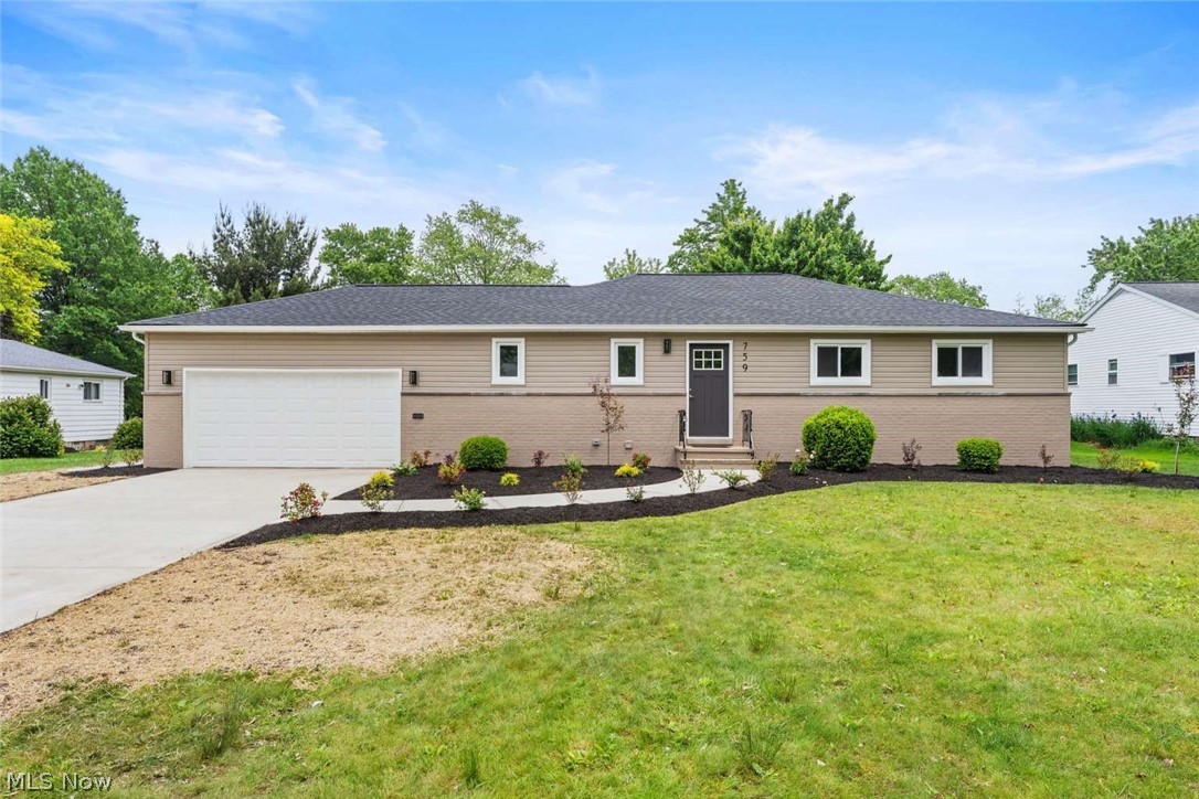 759 Cheriton Drive Highland Heights OH 44143