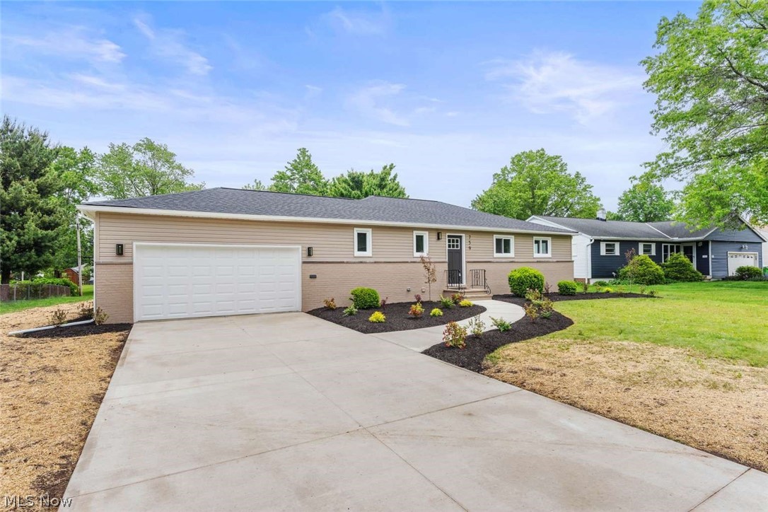 759 Cheriton Drive Highland Heights OH 44143
