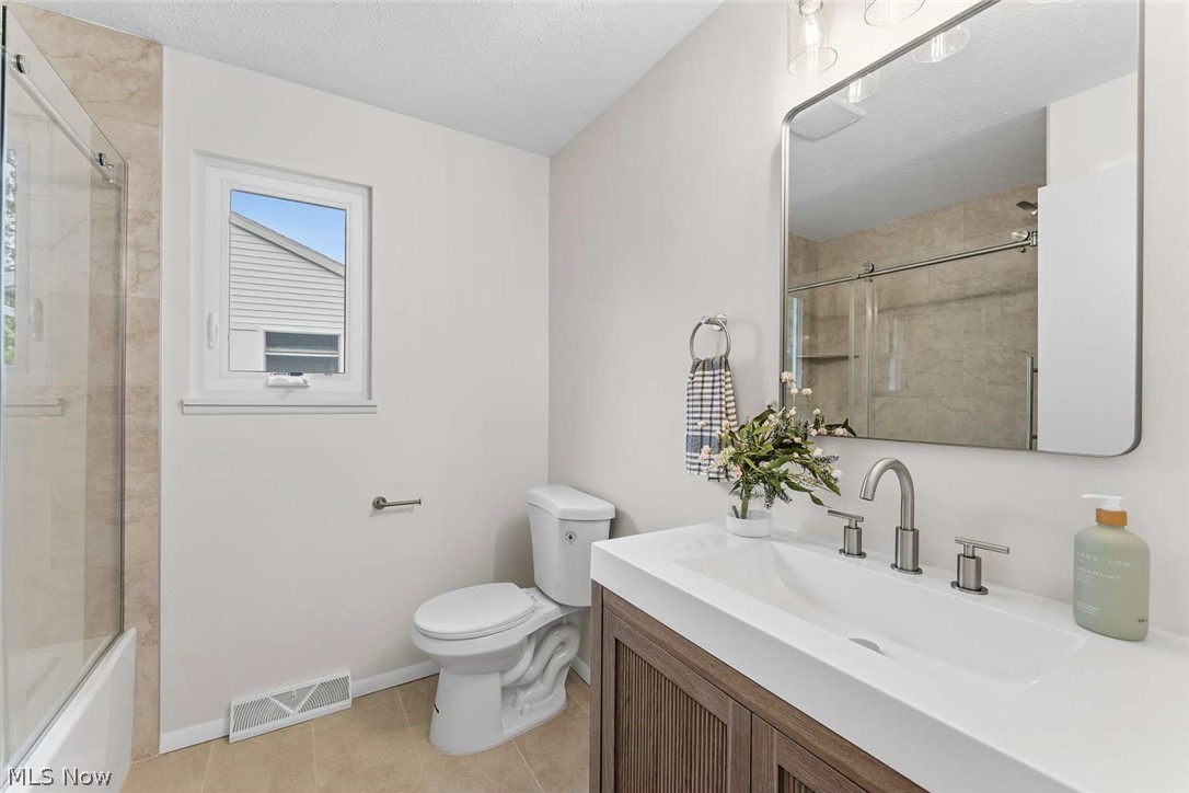 759 Cheriton Drive Highland Heights OH 44143