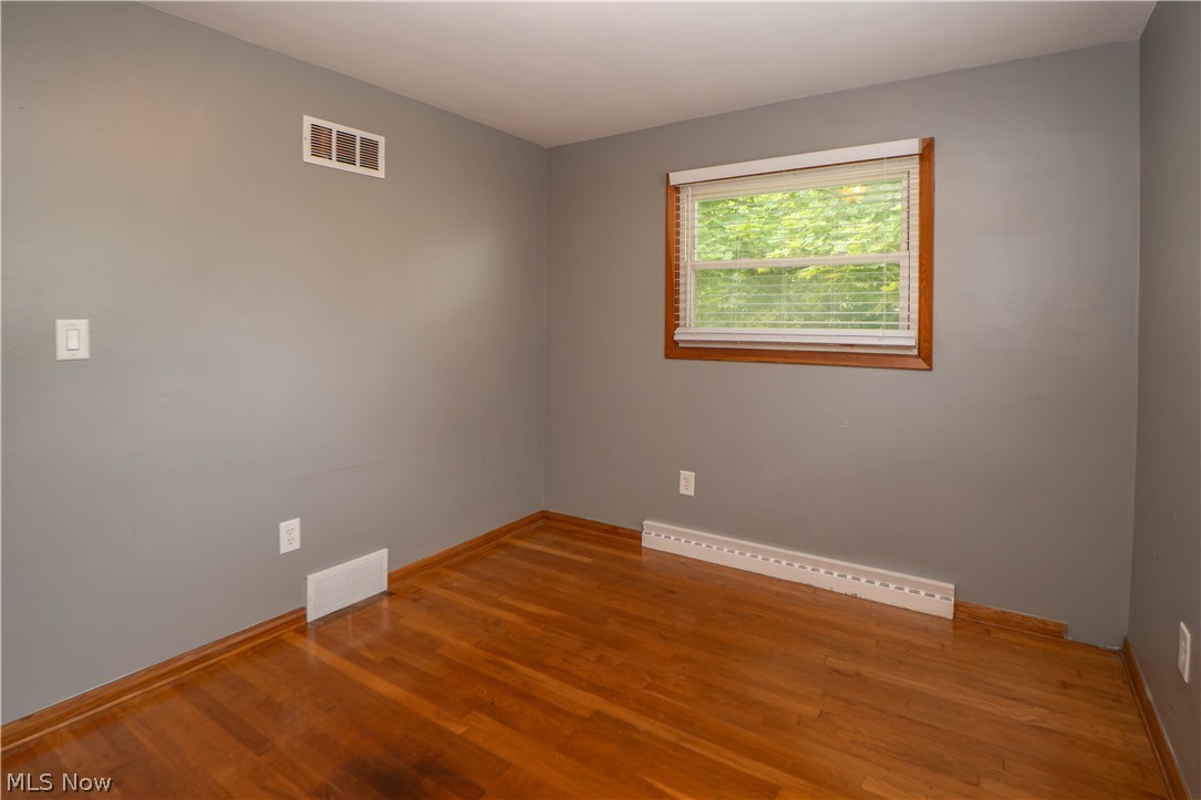 158 Miles Avenue NW Canton OH 44708