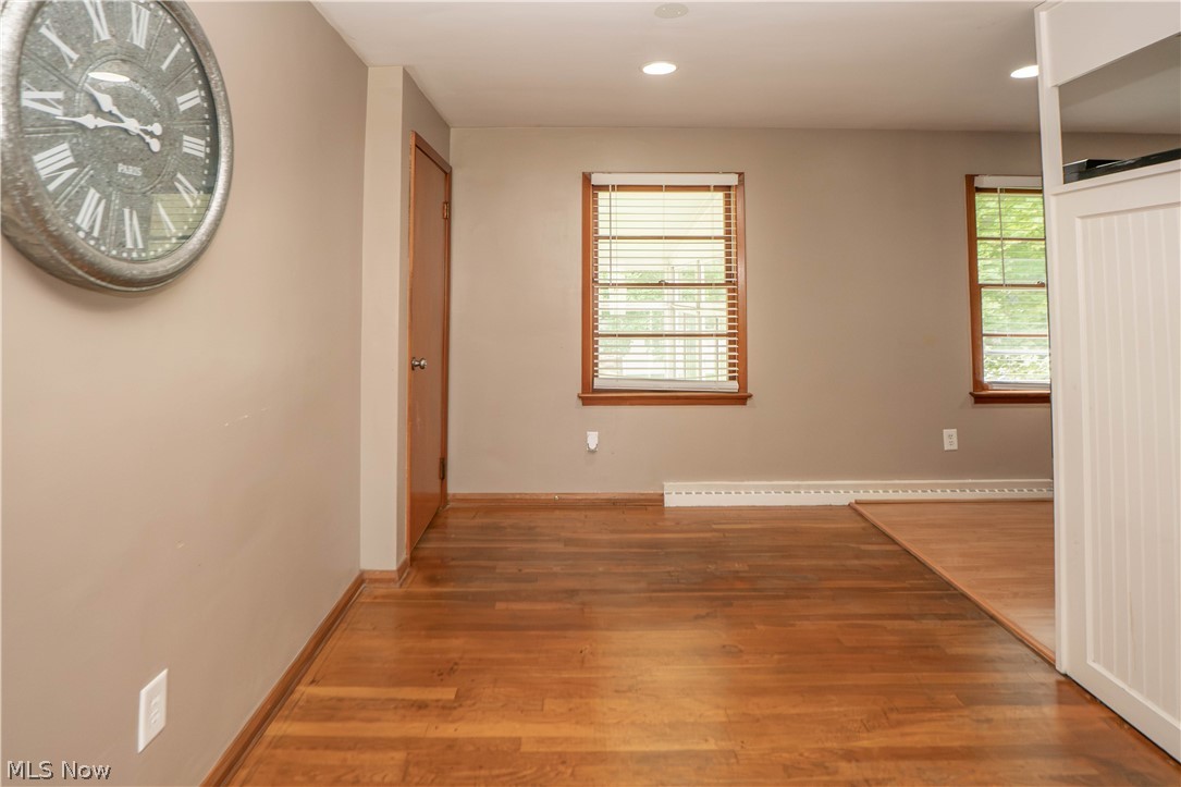 158 Miles Avenue NW Canton OH 44708