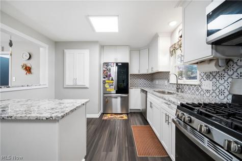 1929 Stabler Road Akron OH 44313