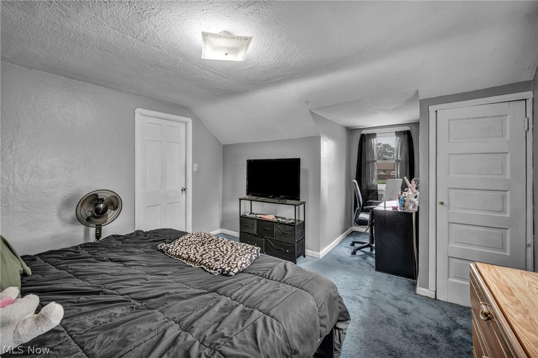 1403 Tuxedo Avenue Parma OH 44134