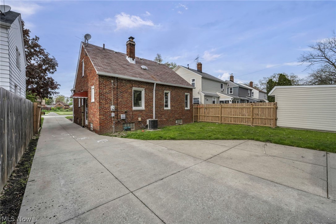 1403 Tuxedo Avenue Parma OH 44134