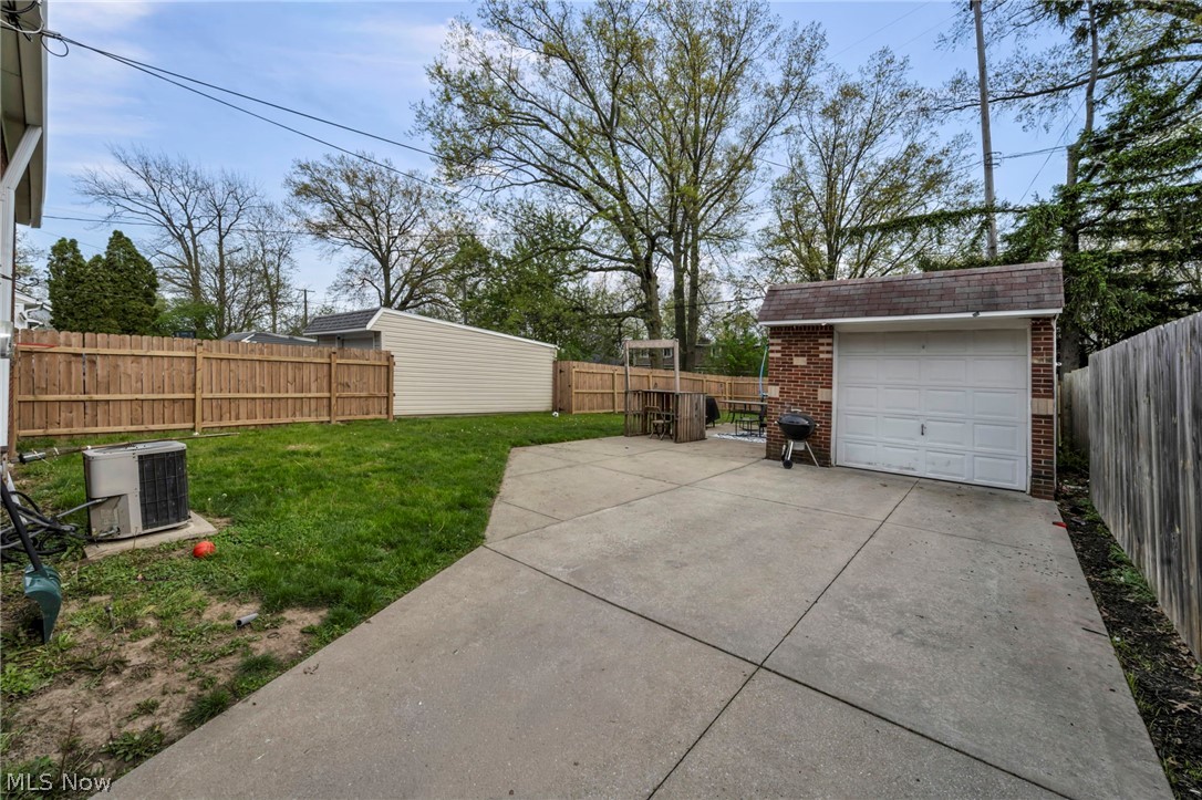1403 Tuxedo Avenue Parma OH 44134