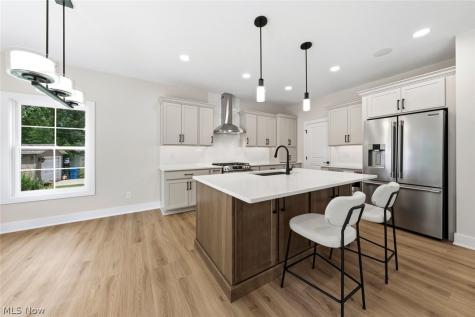 362 Oakmoor Avenue Bay Village OH 44140