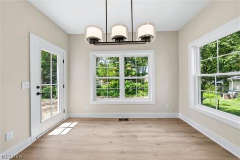 362 Oakmoor Avenue Bay Village OH 44140
