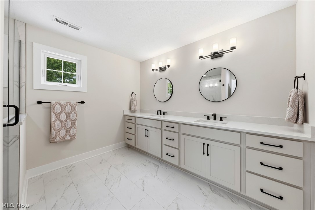 362 Oakmoor Avenue Bay Village OH 44140