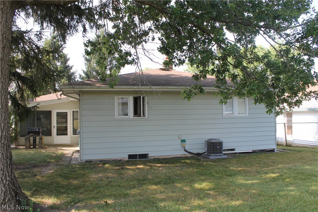 16017 Shirley Avenue Maple Heights OH 44137