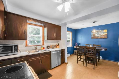2313 Lorimer Road Cleveland OH 44134