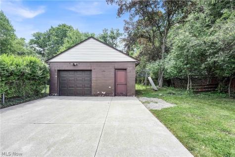 2313 Lorimer Road Cleveland OH 44134
