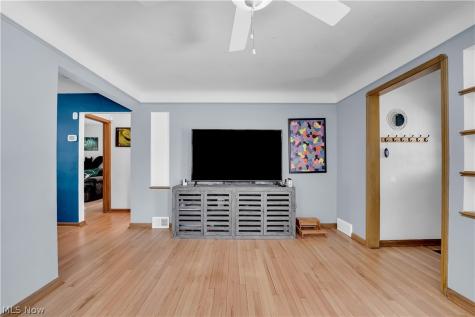 2313 Lorimer Road Cleveland OH 44134