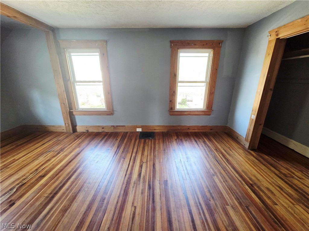 2125 W 81st Street Cleveland OH 44102