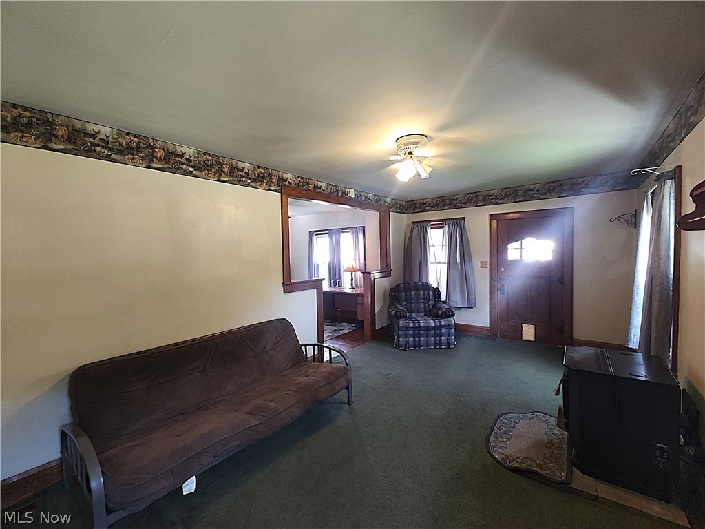 6005 Hillcrest Avenue Ashtabula OH 44004
