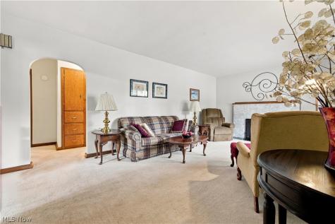 878 Witner Avenue Akron OH 44314
