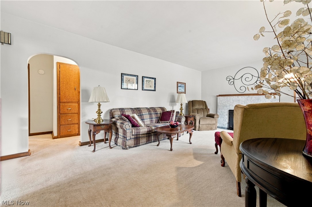 878 Witner Avenue Akron OH 44314