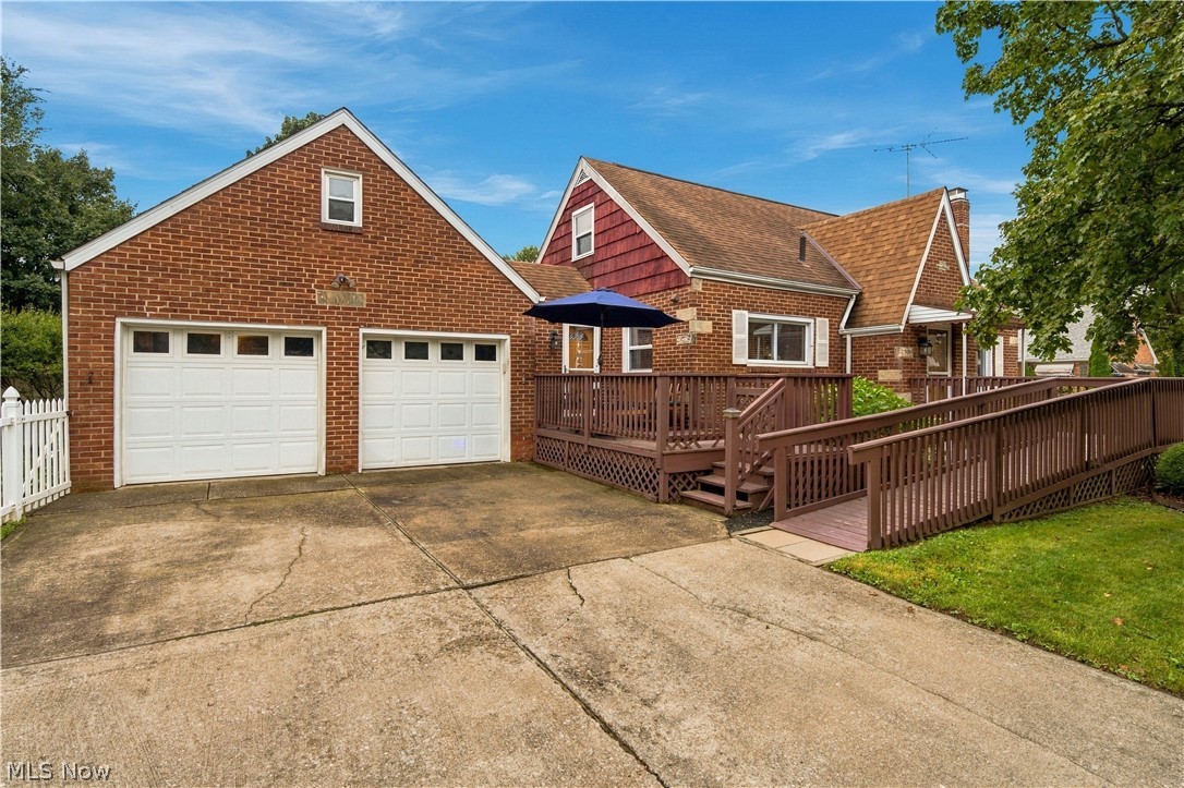 878 Witner Avenue Akron OH 44314