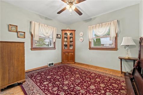 878 Witner Avenue Akron OH 44314