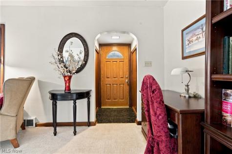 878 Witner Avenue Akron OH 44314