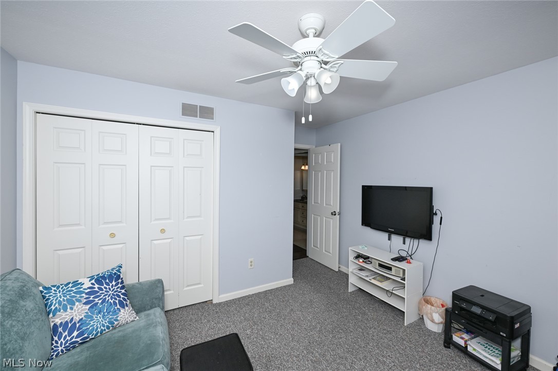 923 Elizabeth Court Cuyahoga Falls OH 44221