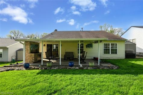 923 Elizabeth Court Cuyahoga Falls OH 44221
