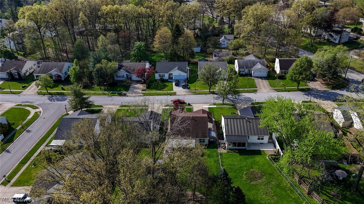 923 Elizabeth Court Cuyahoga Falls OH 44221