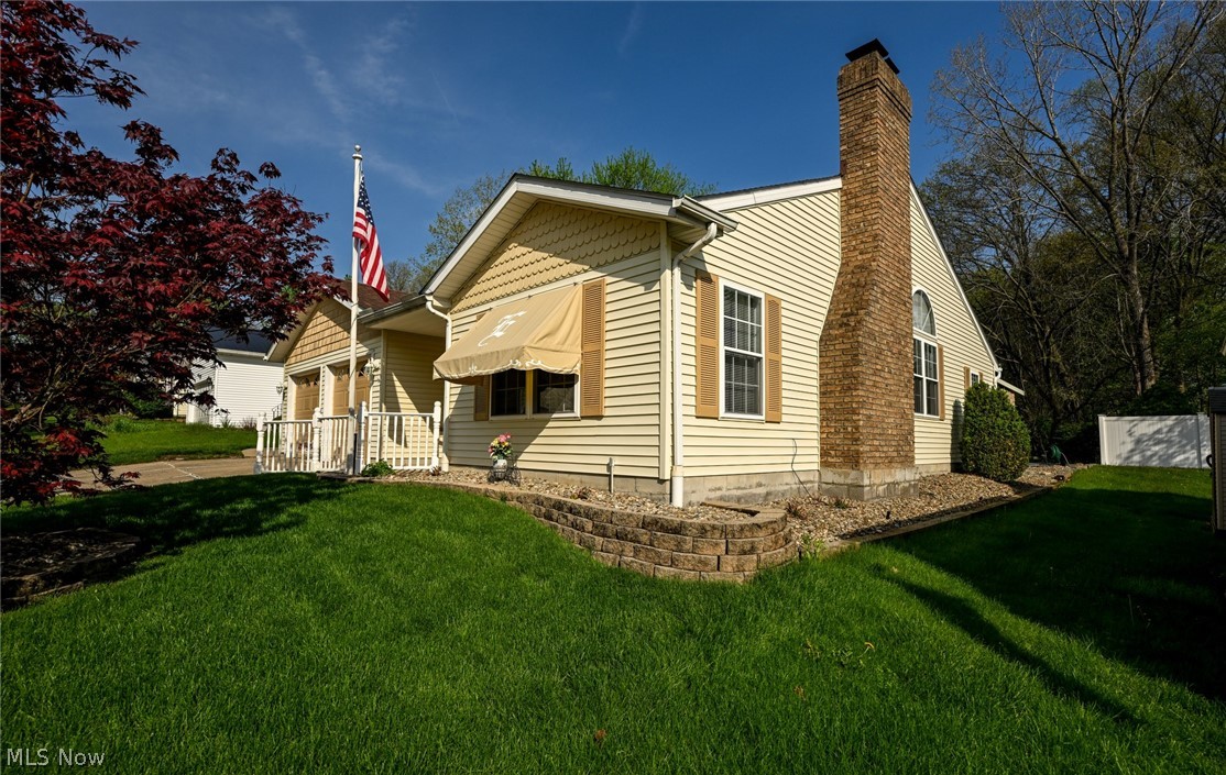923 Elizabeth Court Cuyahoga Falls OH 44221