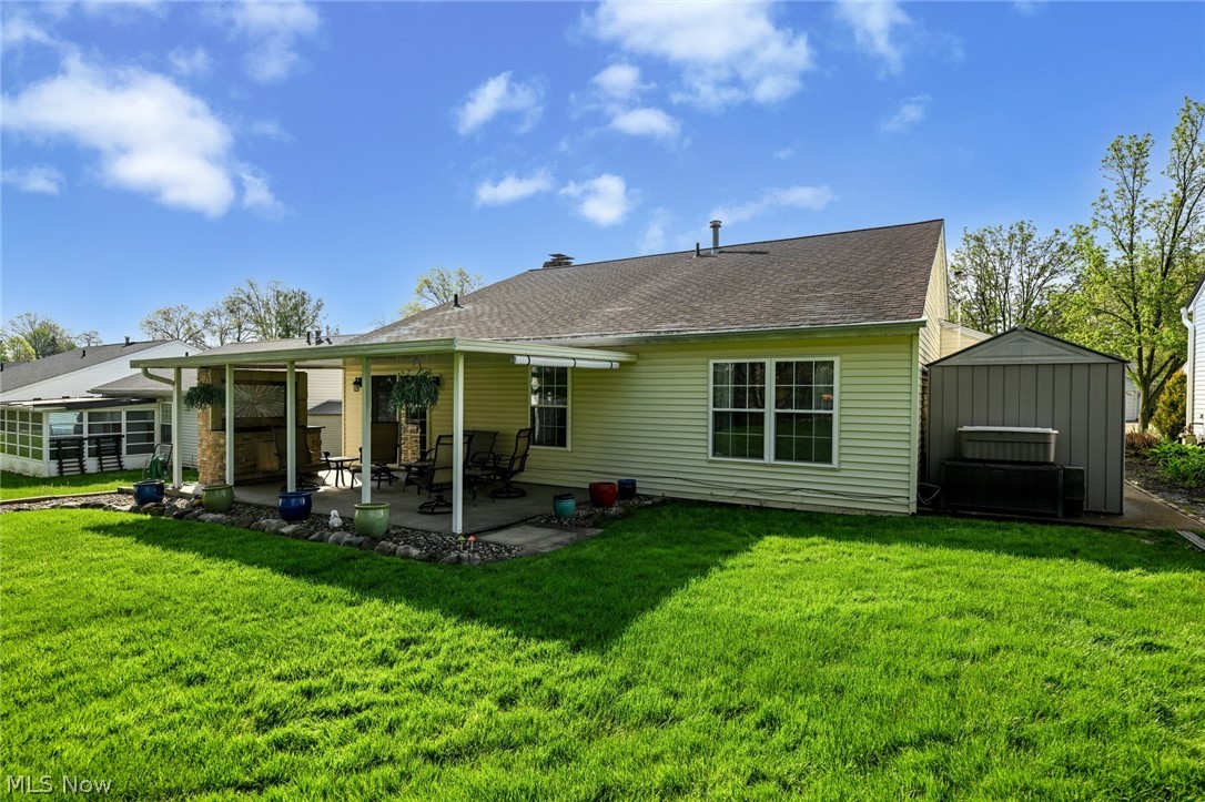 923 Elizabeth Court Cuyahoga Falls OH 44221