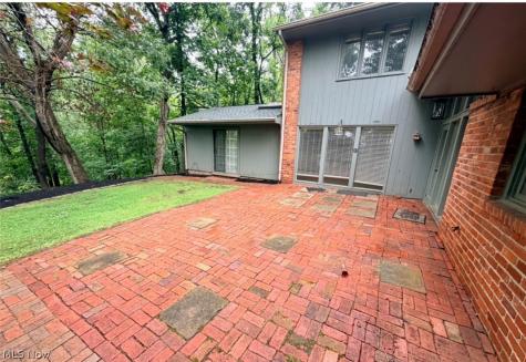 132 Hillcrest Drive Marietta OH 45750