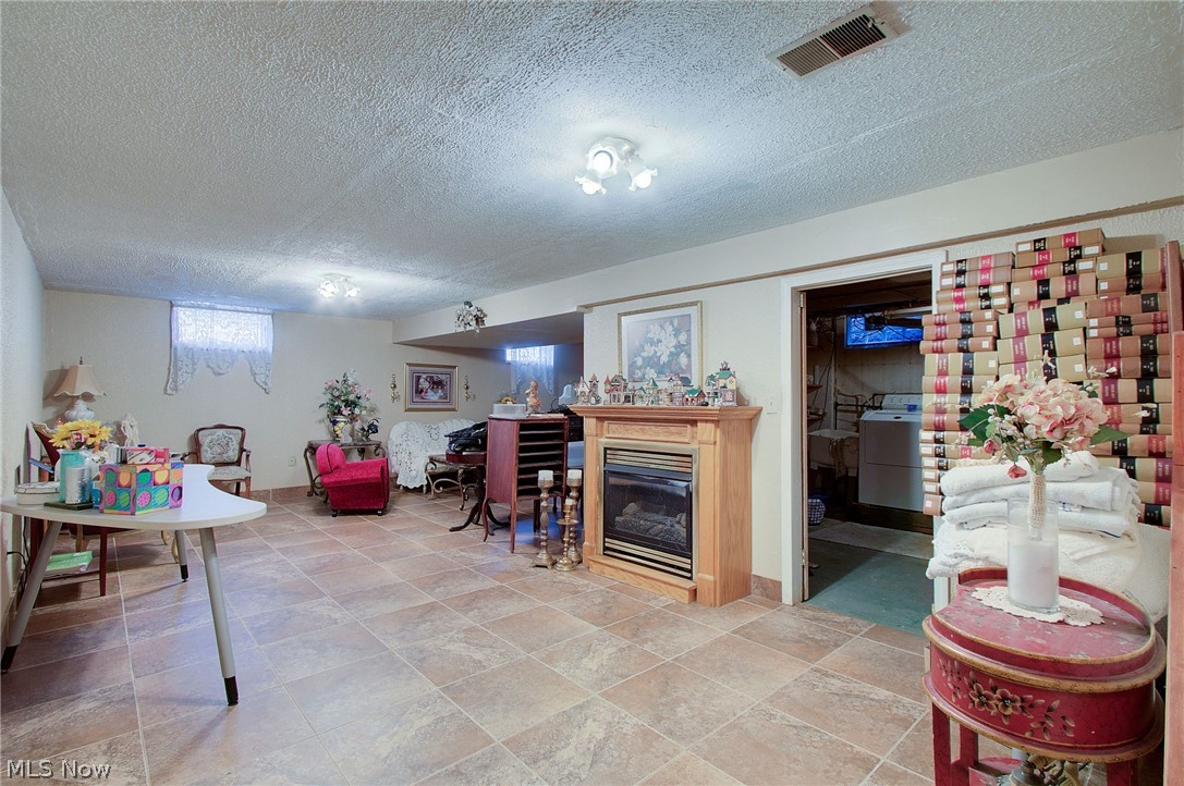 1495 Fredrickburg Drive Youngstown OH 44412