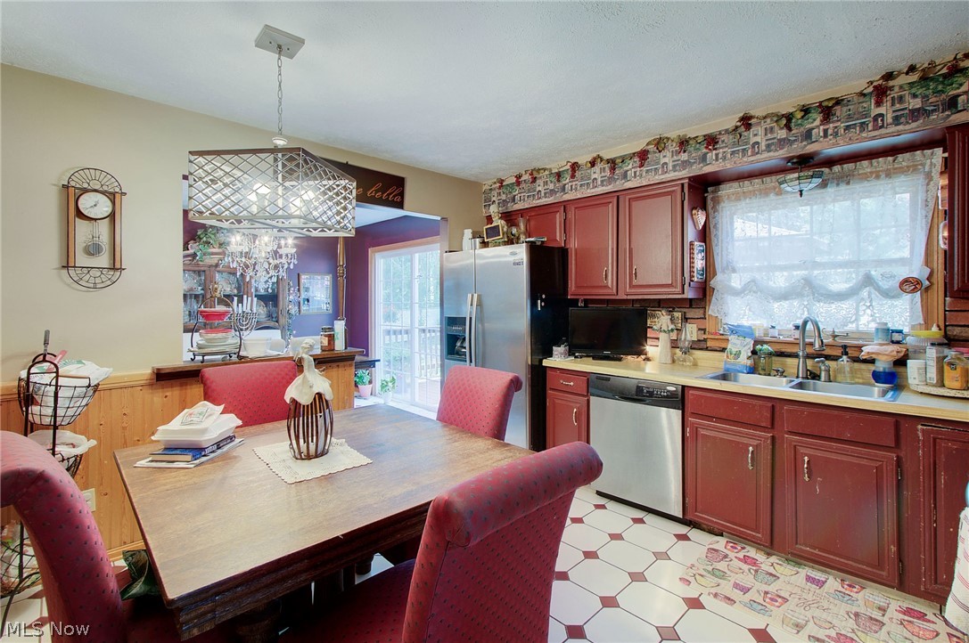 1495 Fredrickburg Drive Youngstown OH 44412