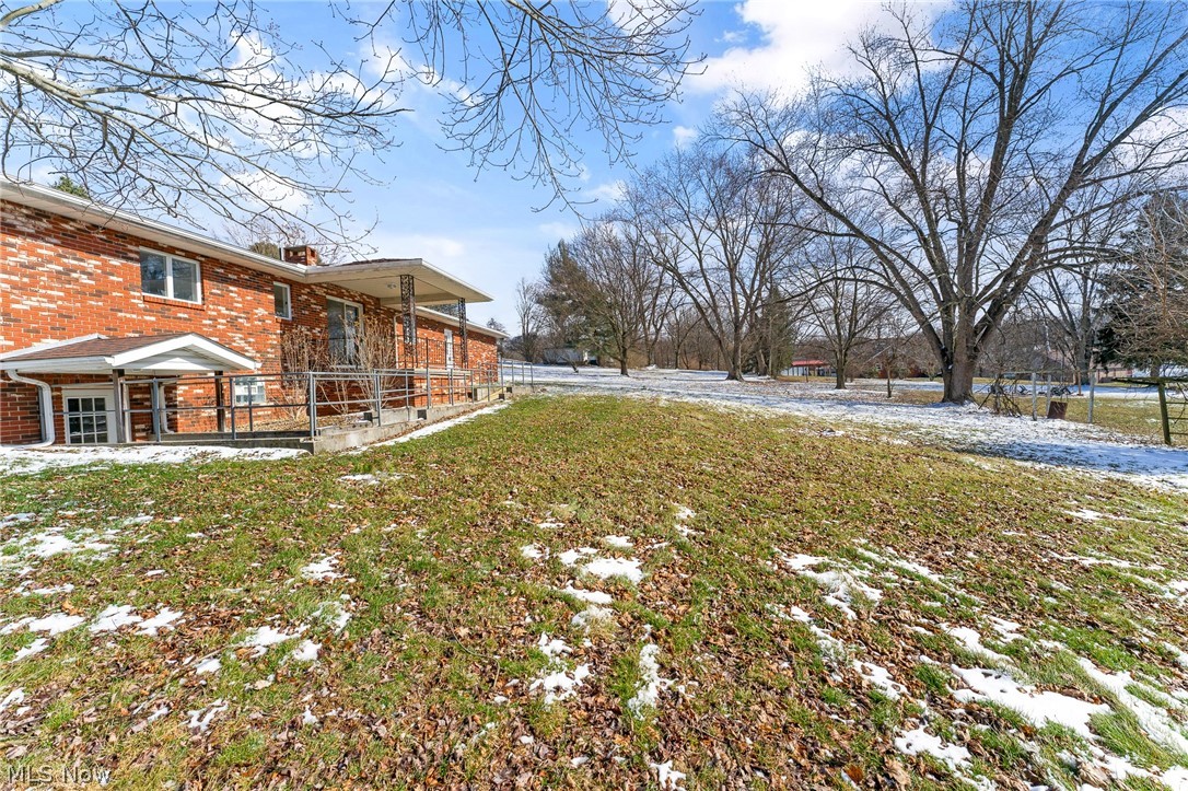 49075 Maple Lane East Liverpool OH 43920