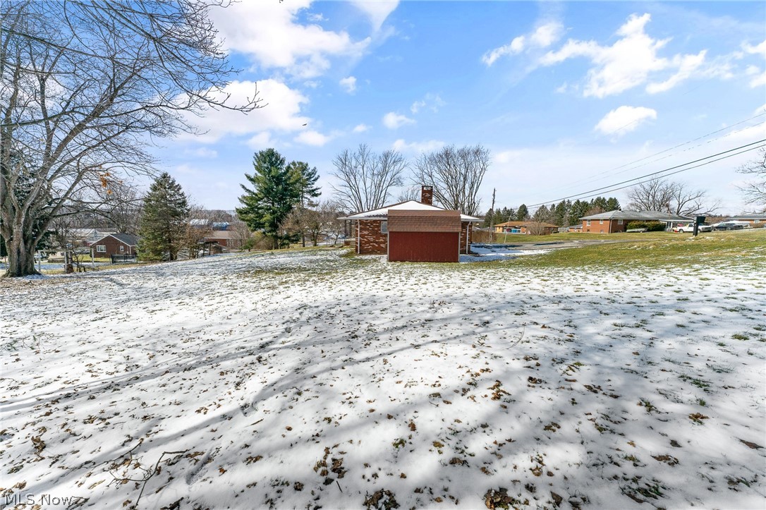 49075 Maple Lane East Liverpool OH 43920