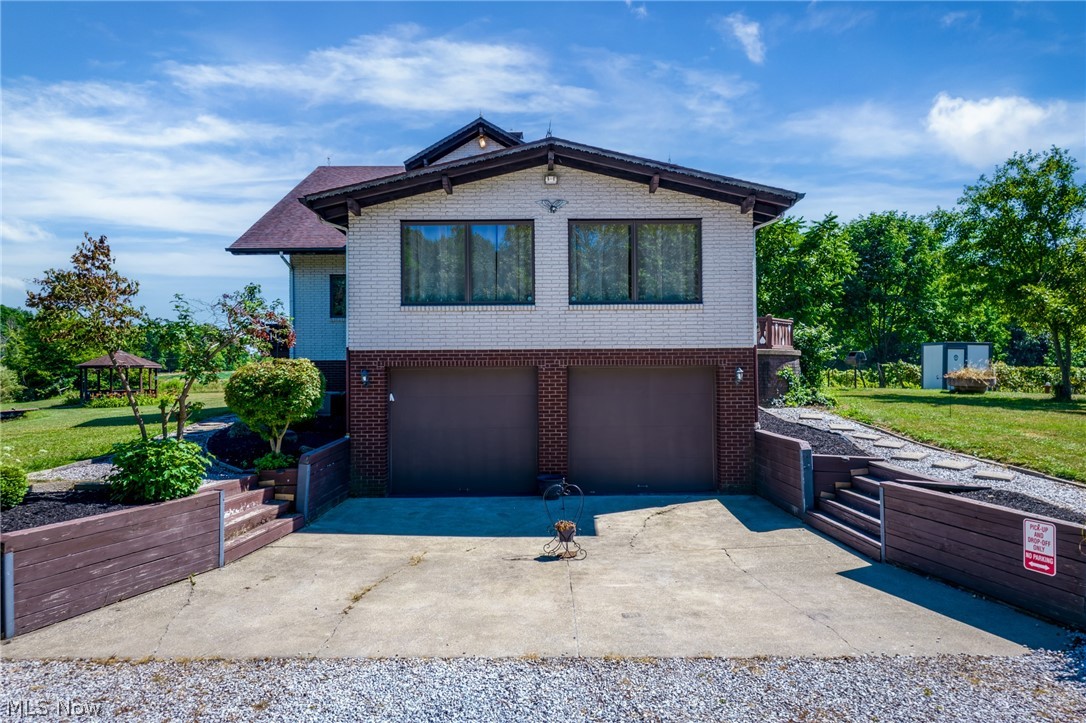 1841 Barnum Road Geneva OH 44041