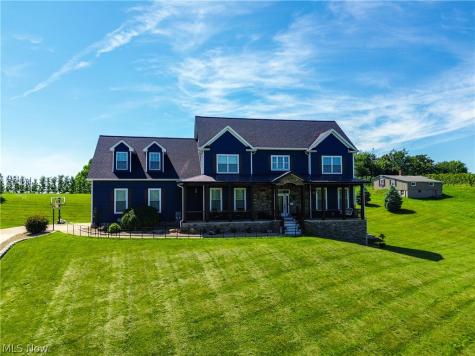 14993 Millersburg Road SW Navarre OH 44662